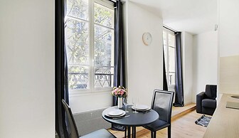 Le Marais - Rue de Bretagne