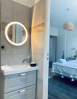 House for 18 People With Cinema Place Morny