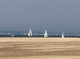 House for 18 People With Cinema Place Morny