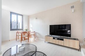 Charming Small Private House - Marseille 8th