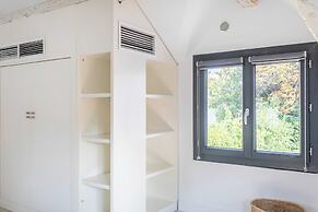 Charming Small Private House - Marseille 8th