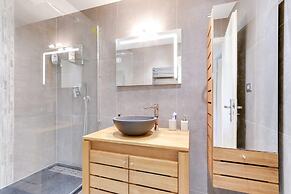 Duplex Apartment With sea View and Roof Terrace