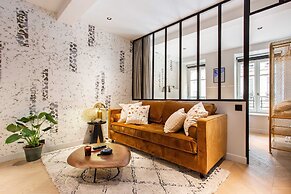 Magnificent 1 Room Apartment