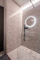 Magnificent 1 Room Apartment