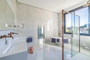 Luxurious Villa With Heated Pool 6br/12p - Cannes Juas