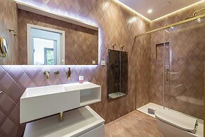 Luxurious Villa With Heated Pool 6br/12p - Cannes Juas