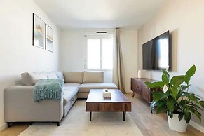 Magnificent Modern 2 Bedrooms Apartment - Castellane District