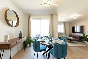 Magnificent Modern 2 Bedrooms Apartment - Castellane District