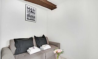 Lovely Studio in the Heart of the Marais