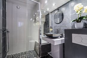 Chic Apartment With Patio - 2br/6p - Le Marais