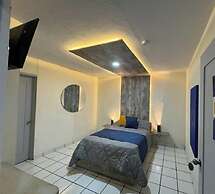 HOTEL URBAN TEPATITLAN
