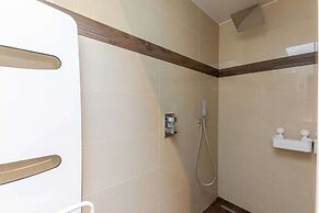 High-end 75m2 Apartment - Place Morny