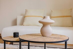 Renovated Studio rue du Roi de Sicile / Marais