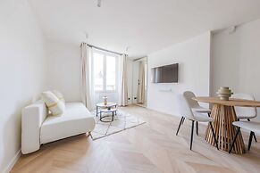 Renovated Studio rue du Roi de Sicile / Marais