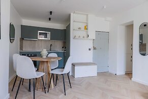 Renovated Studio rue du Roi de Sicile / Marais