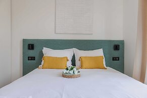 Renovated Studio rue du Roi de Sicile / Marais