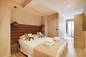 Exceptional 2br/6p Apartment - Caire / Montorgueil