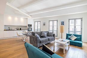 Charming Apartment With AC- 2bd/4p - Near the Sea
