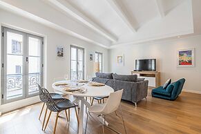 Charming Apartment With AC- 2bd/4p - Near the Sea