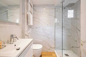 Charming Apartment With AC- 2bd/4p - Near the Sea