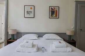 Apartment in Notre-dame Cathedral