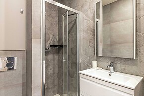Renovated Cozy Apartment in Cannes Meynadier - 4p