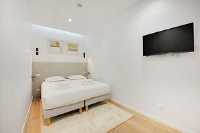 Charming Apartment - 3br/8p - Sentier