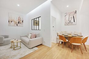 Charming Apartment - 3br/8p - Sentier