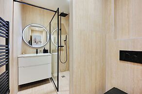 Charming Apartment - 3br/8p - Sentier