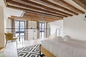 Parisian Duplex Cocoon in Saint-germain-des-pres