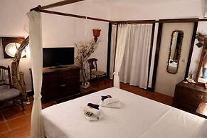 Anse des Rochers Beach & Pool Resort