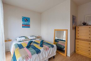 Charm 2 Rooms With Parking in Heart of Deauville