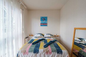 Charm 2 Rooms With Parking in Heart of Deauville