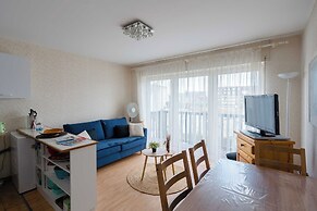 Charm 2 Rooms With Parking in Heart of Deauville