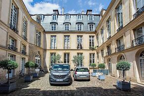 Charming Apartment - 1br/4p - Le Marais