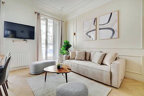 Sublime Apartment in the Montorgueil