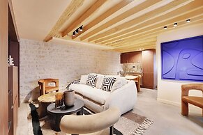 Sublime 3 BDR Renovated by Architect - Bon Marche