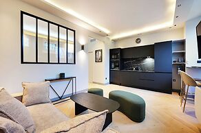 Elegant Home Close to the Eiffel Tower