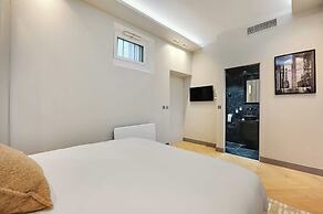 Elegant Home Close to the Eiffel Tower