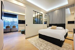 Elegant Home Close to the Eiffel Tower