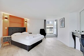 Appartement in the Heart of Paris Opera