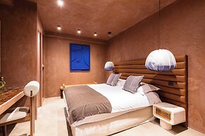 Exceptional Duplex - 6br/12p - Montorgueil