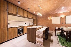 Exceptional Duplex - 6br/12p - Montorgueil