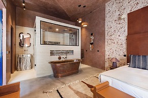 Exceptional Duplex - 6br/12p - Montorgueil