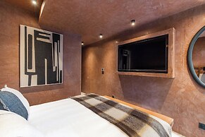 Exceptional Duplex - 6br/12p - Montorgueil