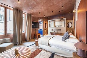 Exceptional Duplex - 6br/12p - Montorgueil