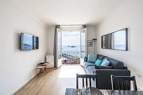 Charming Appt - 1bd/4p- sea View - Antibes Centre