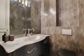 Magnificent Appt - 2bd/4p - Champs-elysees/alma