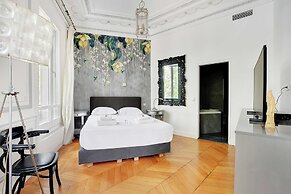 Magnificent Appt - 2bd/4p - Champs-elysees/alma