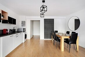 Appartement in the Heart of Paris Opera